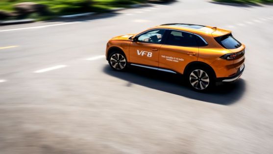 Trạm sạc phủ khắp 63 tỉnh thành, chi phí vận hành tiết kiệm, ô tô điện được lòng người dùng