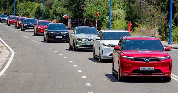 Cùng VinFast chung tay xây dựng thương hiệu Việt đẳng cấp thế giới cùng chiến dịch Chiến dịch “Mãnh liệt Tinh thần Việt Nam” lần 2